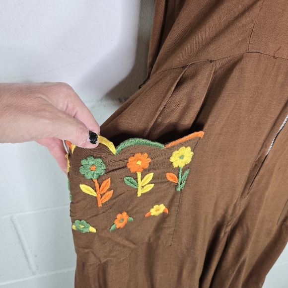 Vtg 60s Brown Embroidered Floral Pockets Shorts Romper Jumpsuit - Picture 10 of 11